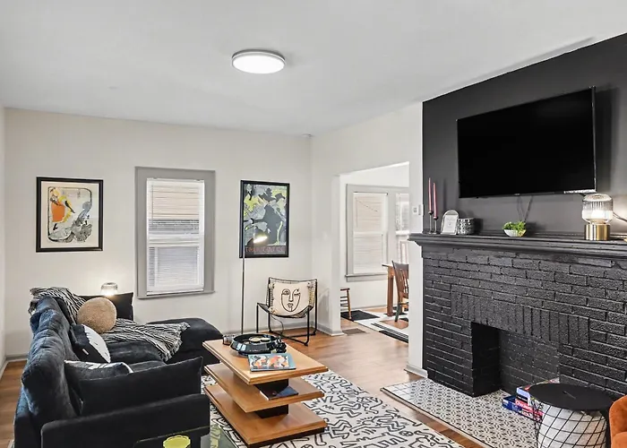 Cozy 2br Near Ohio State - Private Yard - Parking Holiday home Columbus