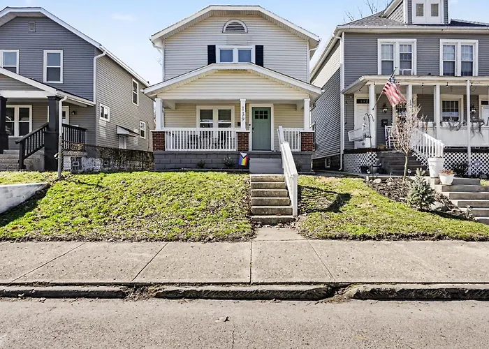 Cozy 2br Near Ohio State - Private Yard - Parking Holiday home